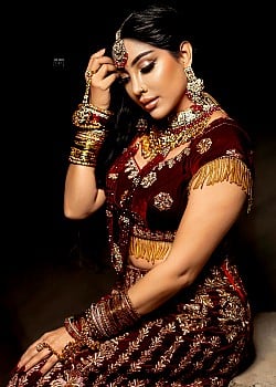 Piumi Srinayaka